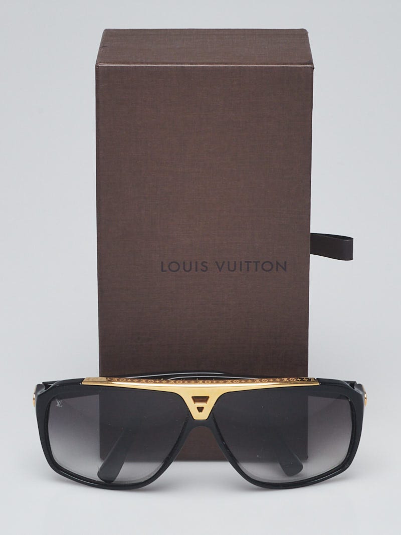 Louis Vuitton Black Gold/ Black Gradient Z0105W Evidence Aviator Sunglasses  Louis Vuitton | The Luxury Closet