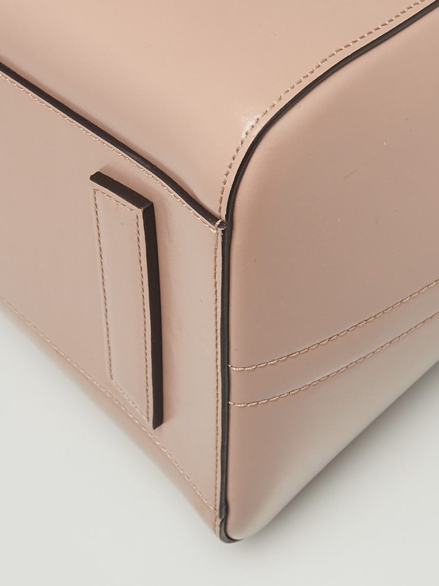 Givenchy Beige Soft Leather Medium Antigona Handbag – On Que Style