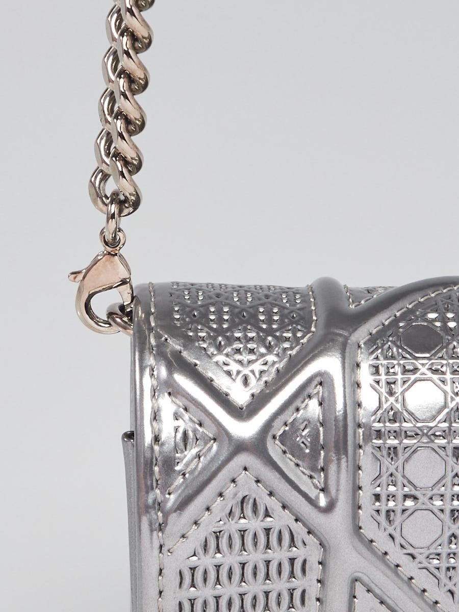 CHRISTIAN DIOR Metallic Patent Micro-Cannage Baby Diorama Flap Bag Silver  375931