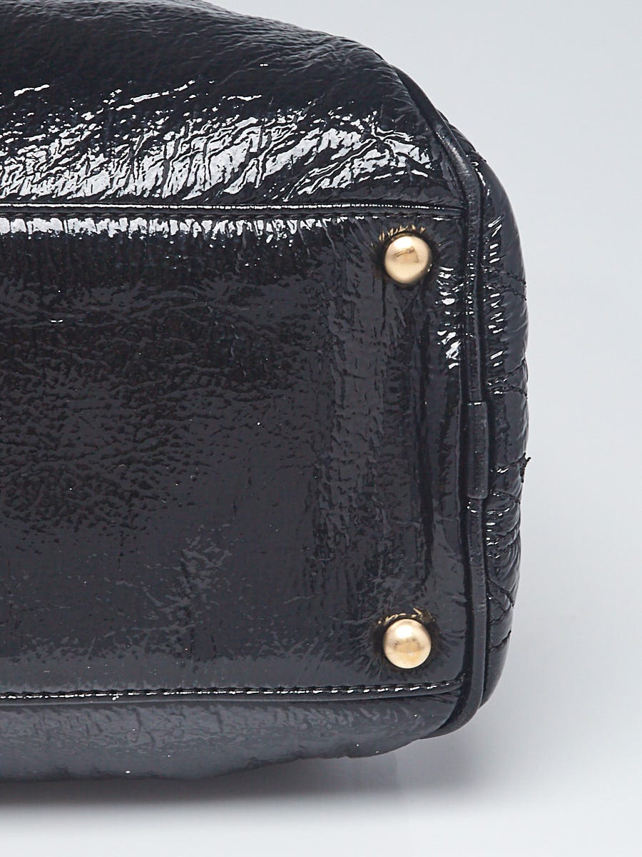 chanel small hobo bag black leather