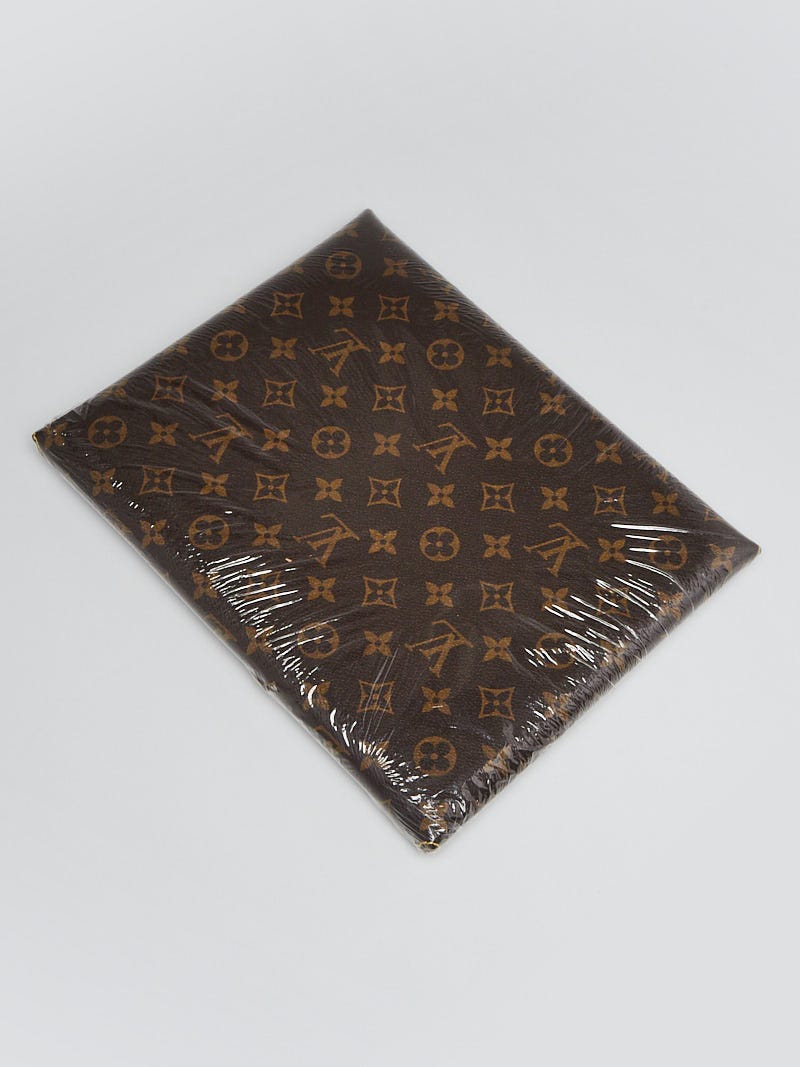 Brown Louis Vuitton x Visionaire Monogram 18 Fashion Special Book Portfolio  Business Bag