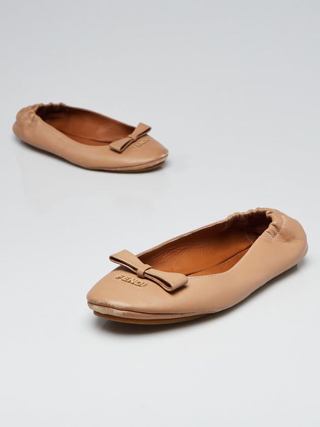 Fendi Beige Leather Bow Flats Size 5/35.5