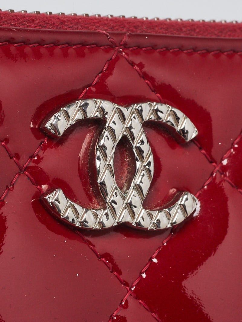 *25A限定♡希少*【CHANEL】レギンスCCロゴ Chanel Red Patent Leather Brilliant L Zip Wallet | Yoogi's