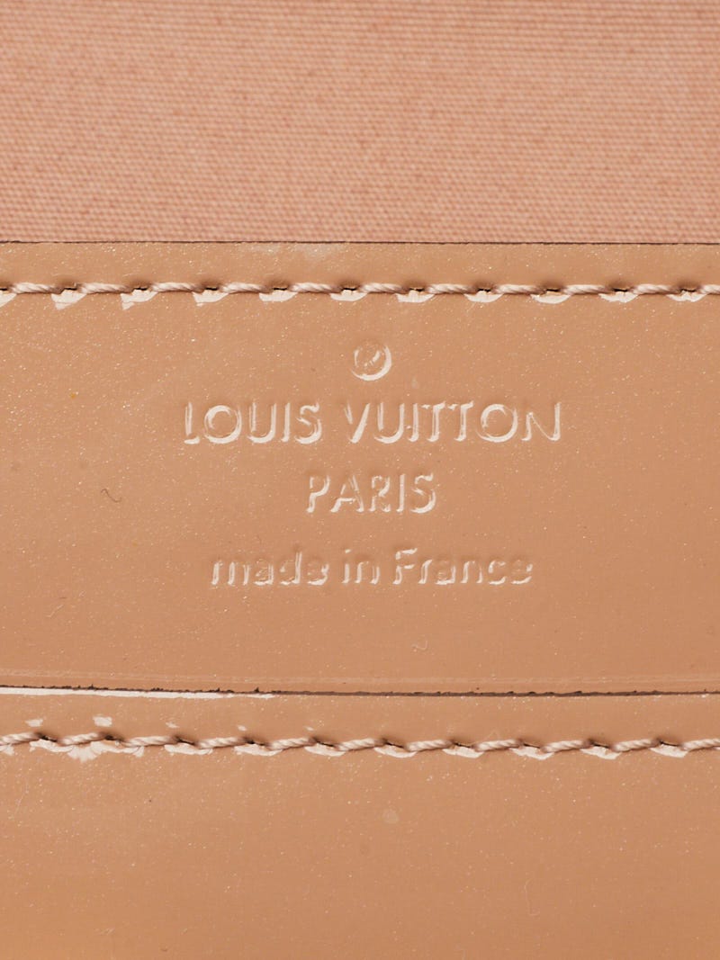 Cloth clutch bag Louis Vuitton Beige in Cloth - 35540417