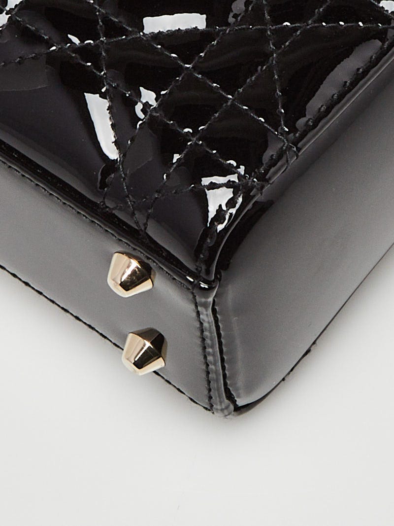 Christian Dior LadyDiorブラック iPhone14Pro Christian Dior Black Cannage Quilted Patent Leather Mini