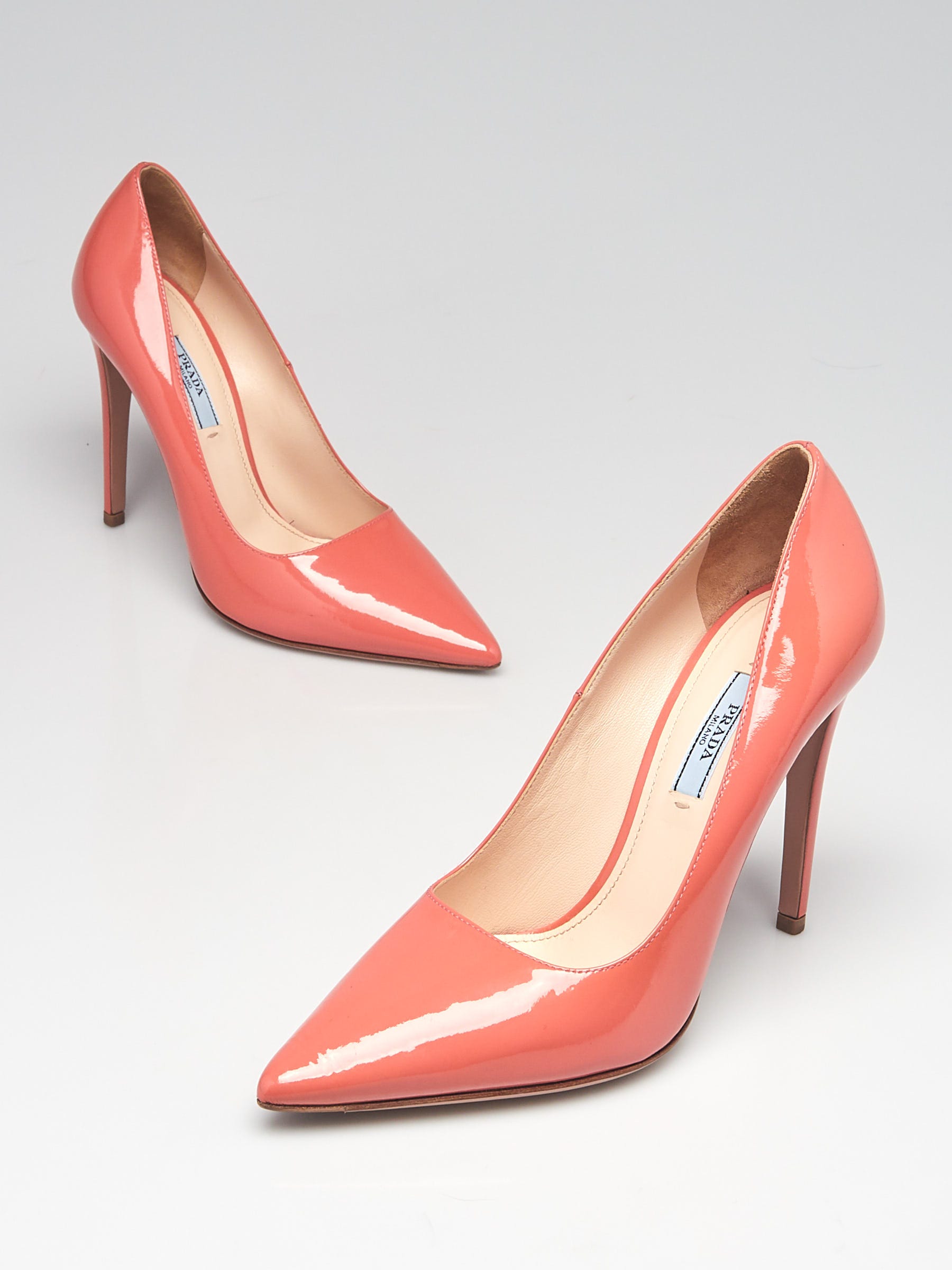 Prada Peach Patent Leather Pointed Toe Pumps Size 7/37.5 Prada Peach Patent Leather Pointed Toe Pumps Size 7/37.5