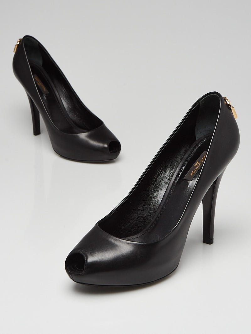 LOUIS VUITTON Black Smooth Calfskin Leather Oh Really! Peep Toe Pumps, Size  39