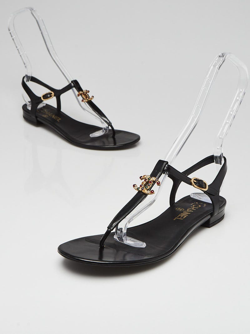 Chanel Black Leather CC T-Strap Thong Sandals Size 8/38.5