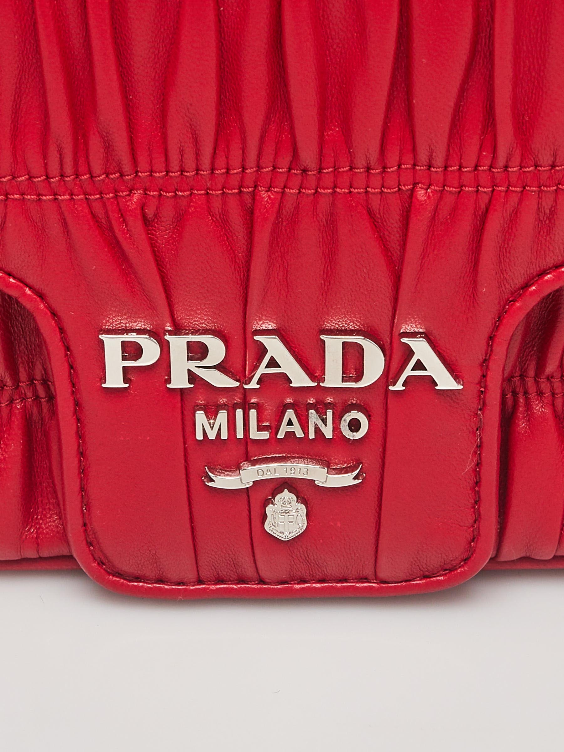 PRADA Saffiano Pattina Chain Crossbody Bag Fuoco 755897