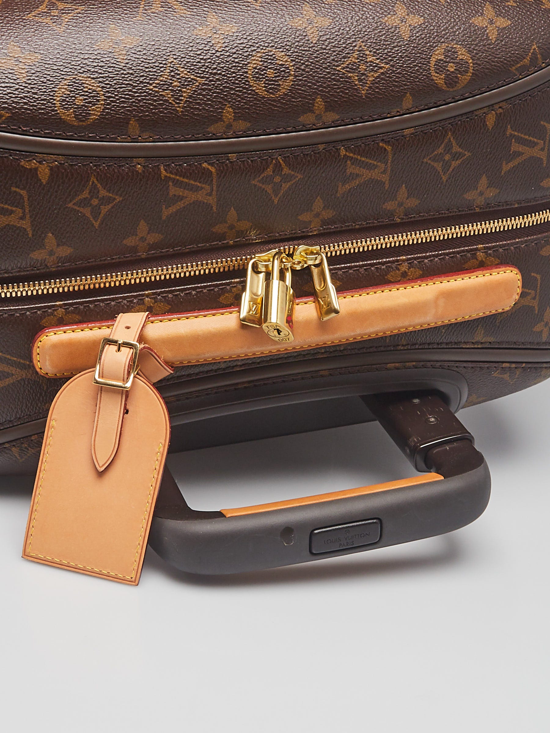 Introducing the newest Louis Vuitton travel luggage, the four wheeled Zephyr.