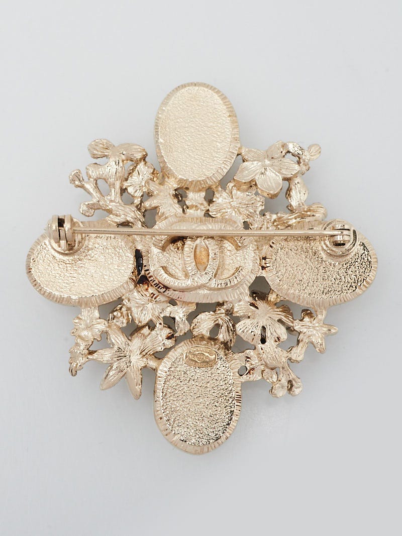 Chanel Gold Metal and Faux Pearl Snowflake Brooch | Yoogi's