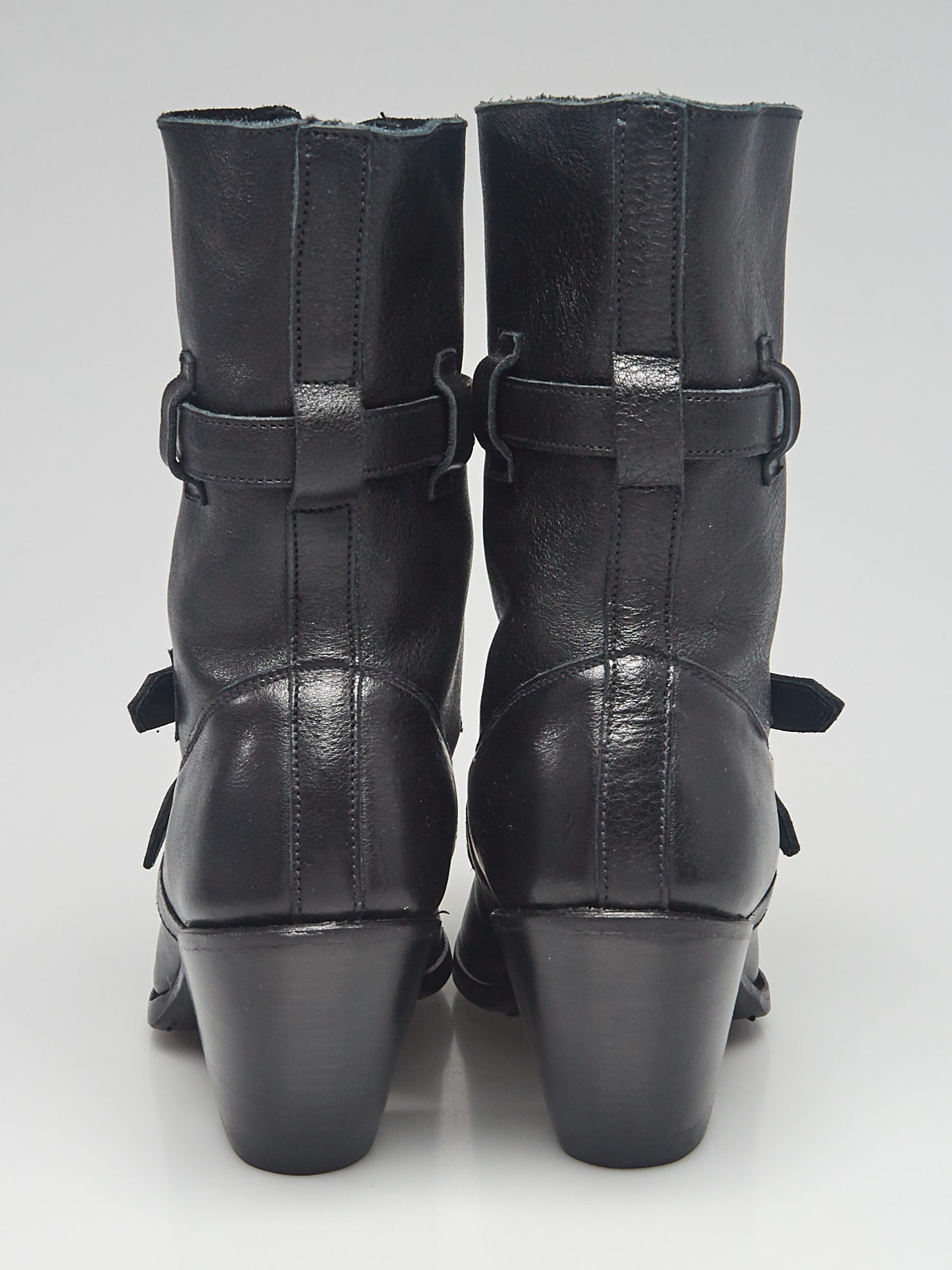 Celine Black Calfskin Leather Berlin Ankle Boot Size 5.5/36 Celine Black Calfskin Leather Berlin Ankle Boot Size 5.5/36