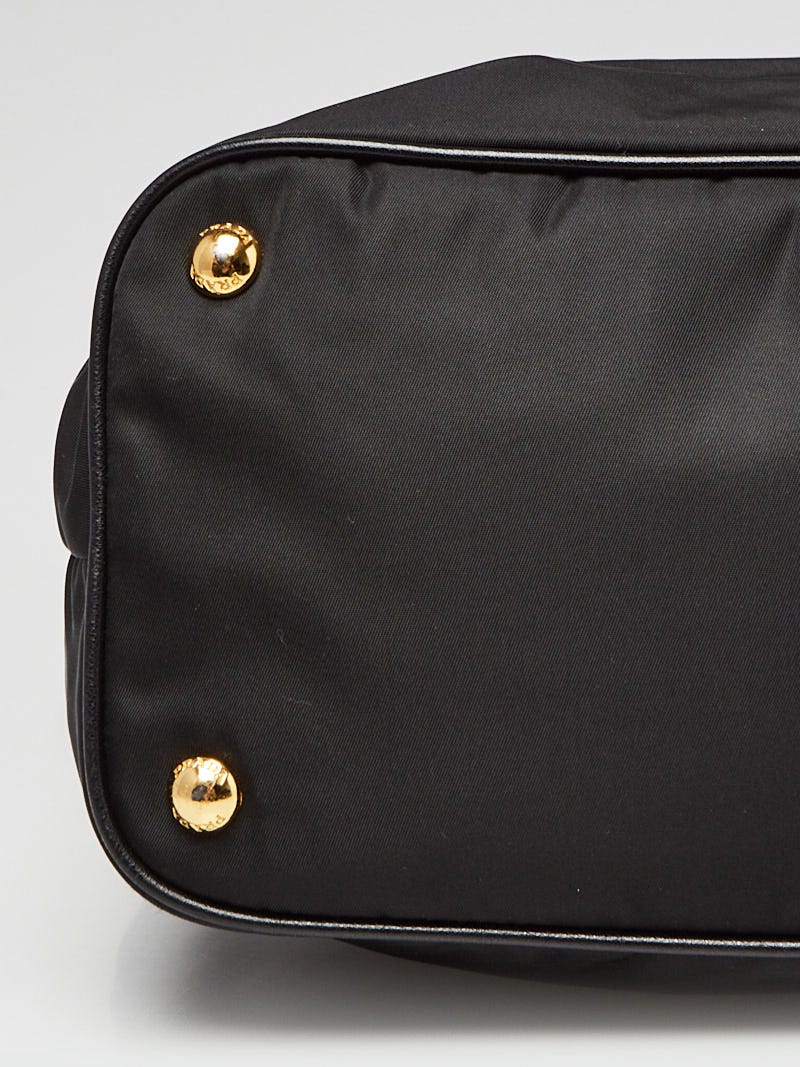Prada Black Tessuto Nylon and Saffiano Leather Tote Bag Prada Black Tessuto Nylon and Saffiano Leather Tote Bag