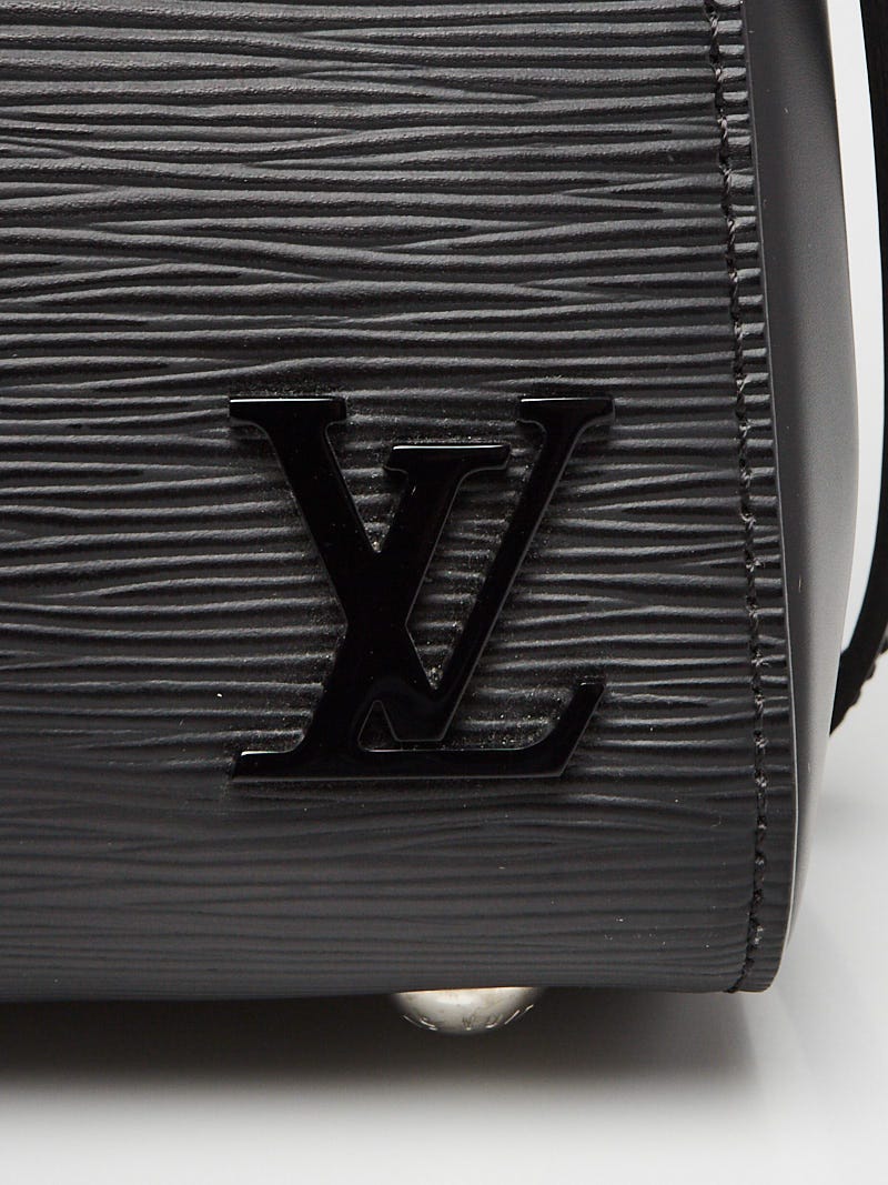 ouis Vuitton Black Epi Leather Cluny BB Bag For Sale at 1stDibs
