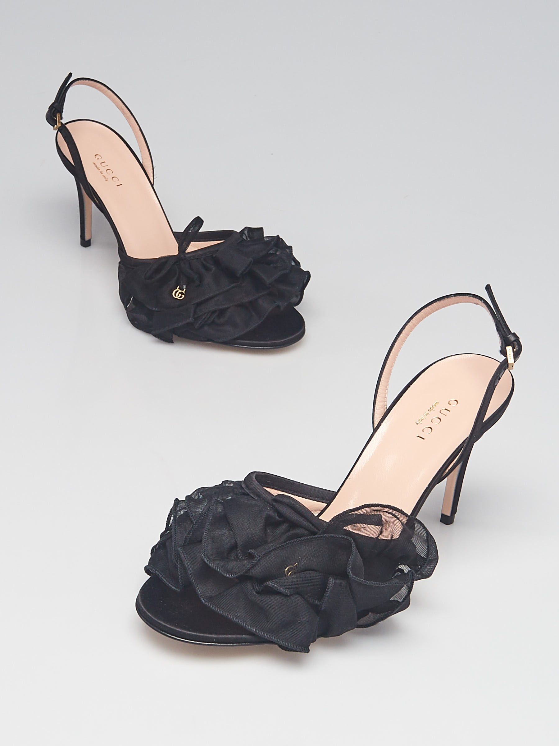 Ivy Ruffle Flat Mule In Black Raffia