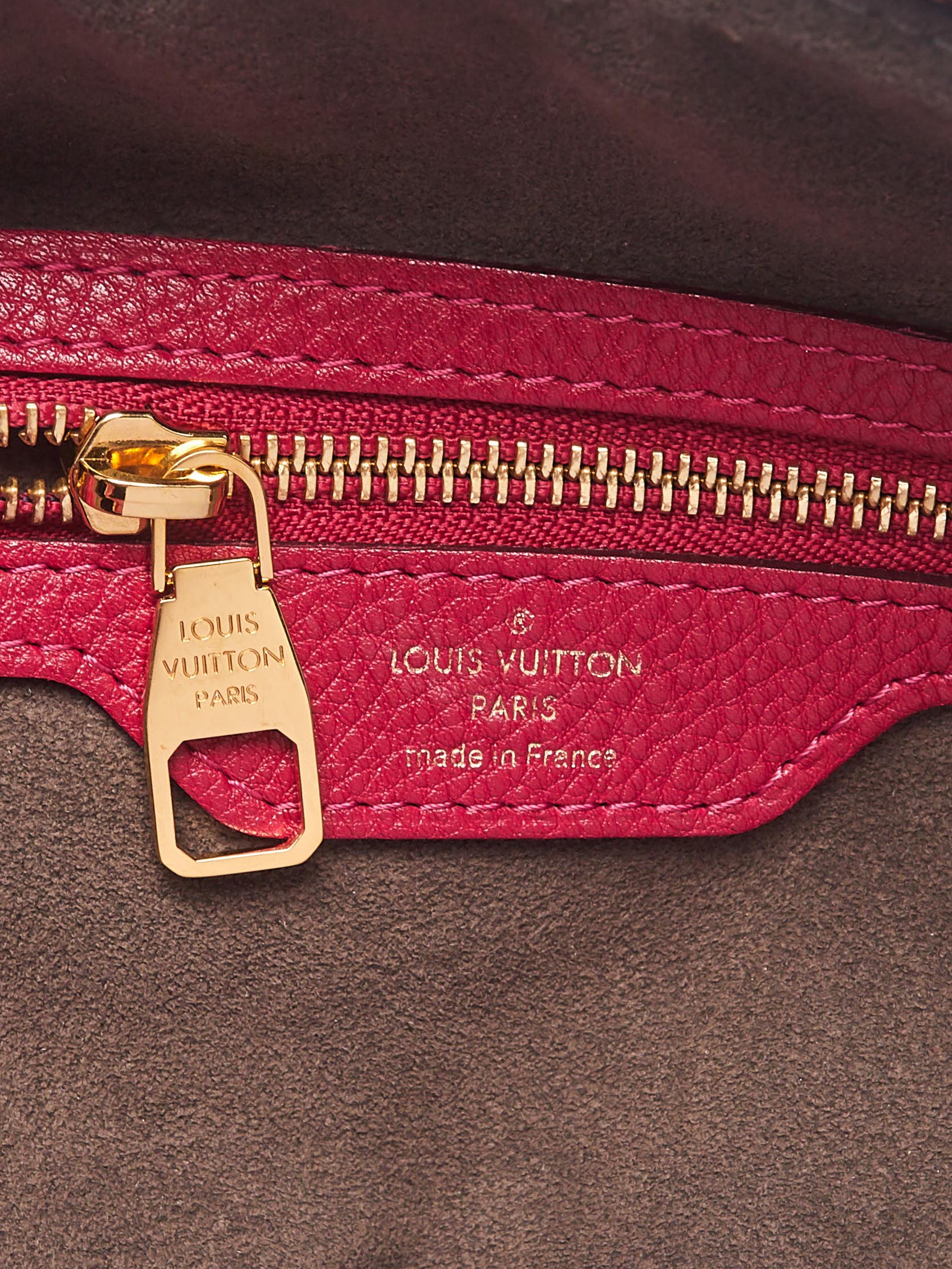 Louis Vuitton Grenat Mahina Leather Galatea Pm Bag