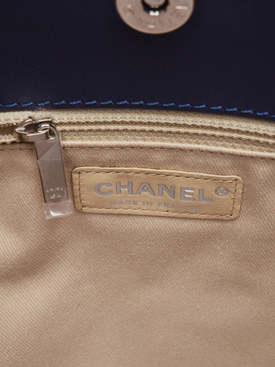 Chanel Blue Double Stitch Quilted Leather Hampton Shoulder Bag