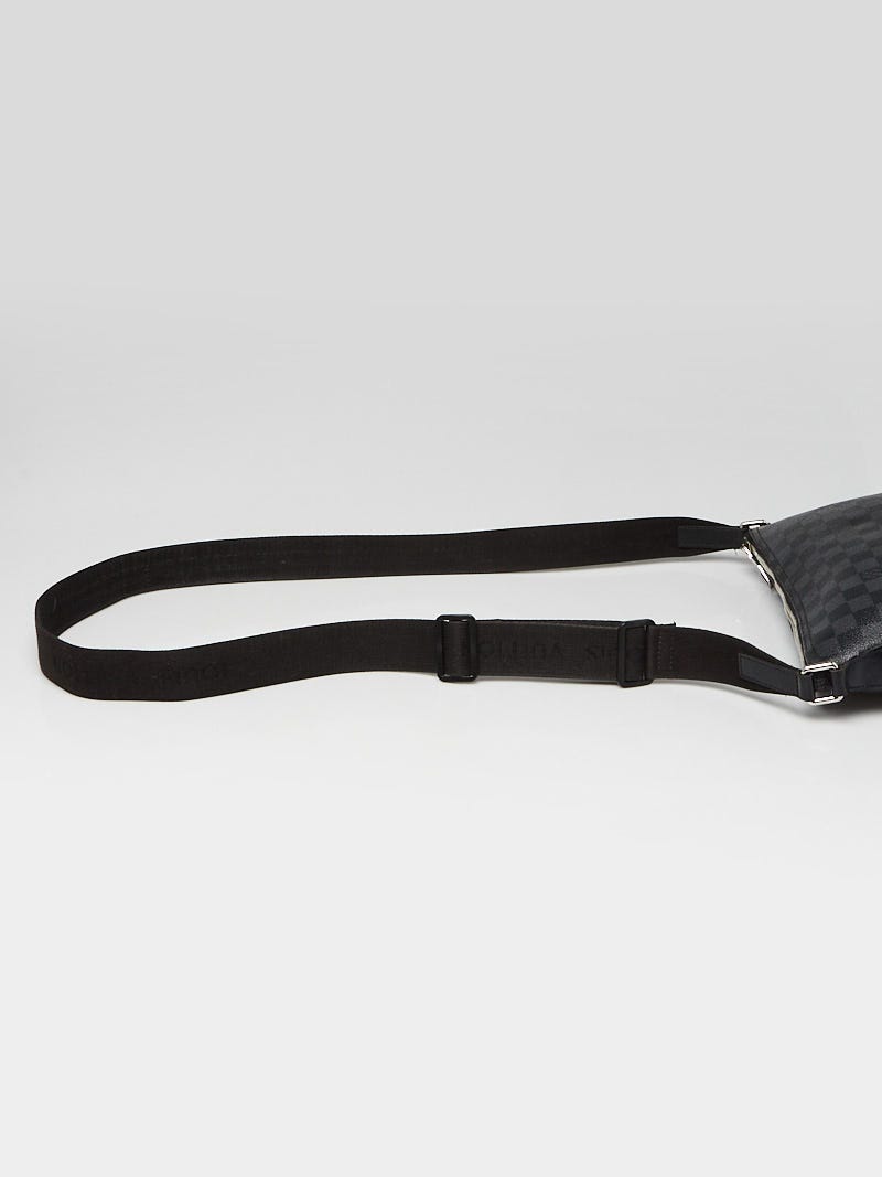 Louis Vuitton Damier Graphite Mick PM - Black Messenger Bags, Bags -  LOU495345