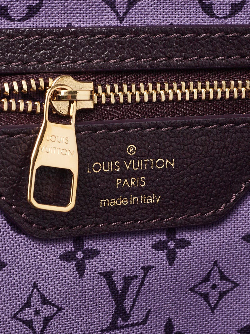 Louis Vuitton Wallpaper  Purple astestic wallpaper, Business colors,  Wallpaper