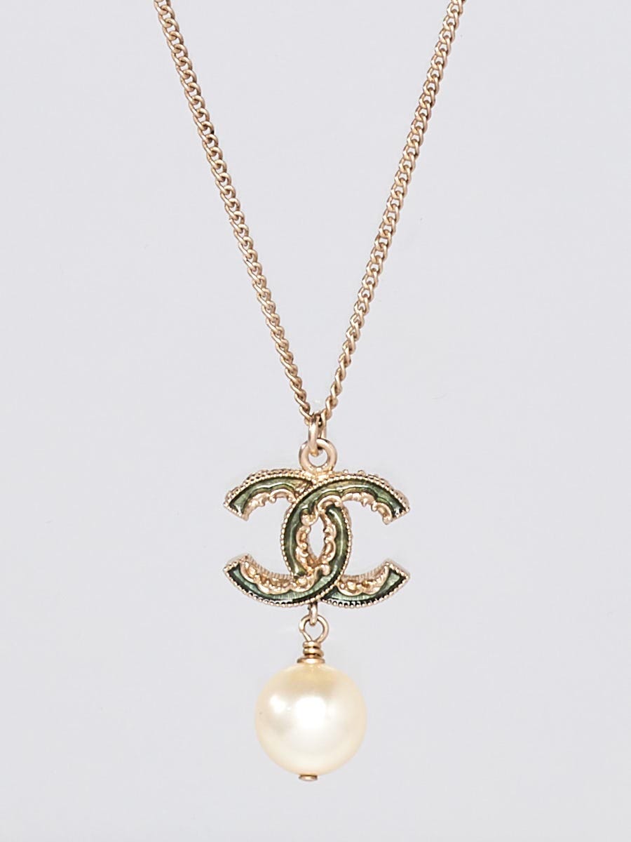 chanel necklace with pearl drop