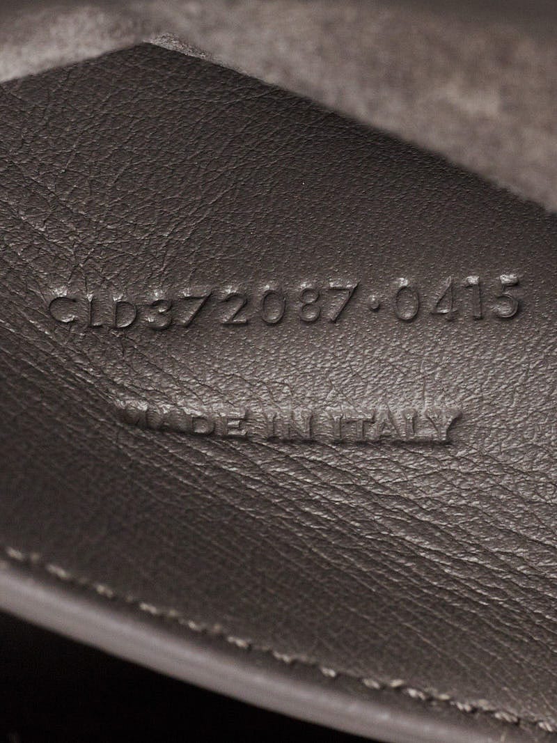Yves Saint Laurent Monogram Cabas baby leather tote Grey ref.88915 - Joli  Closet