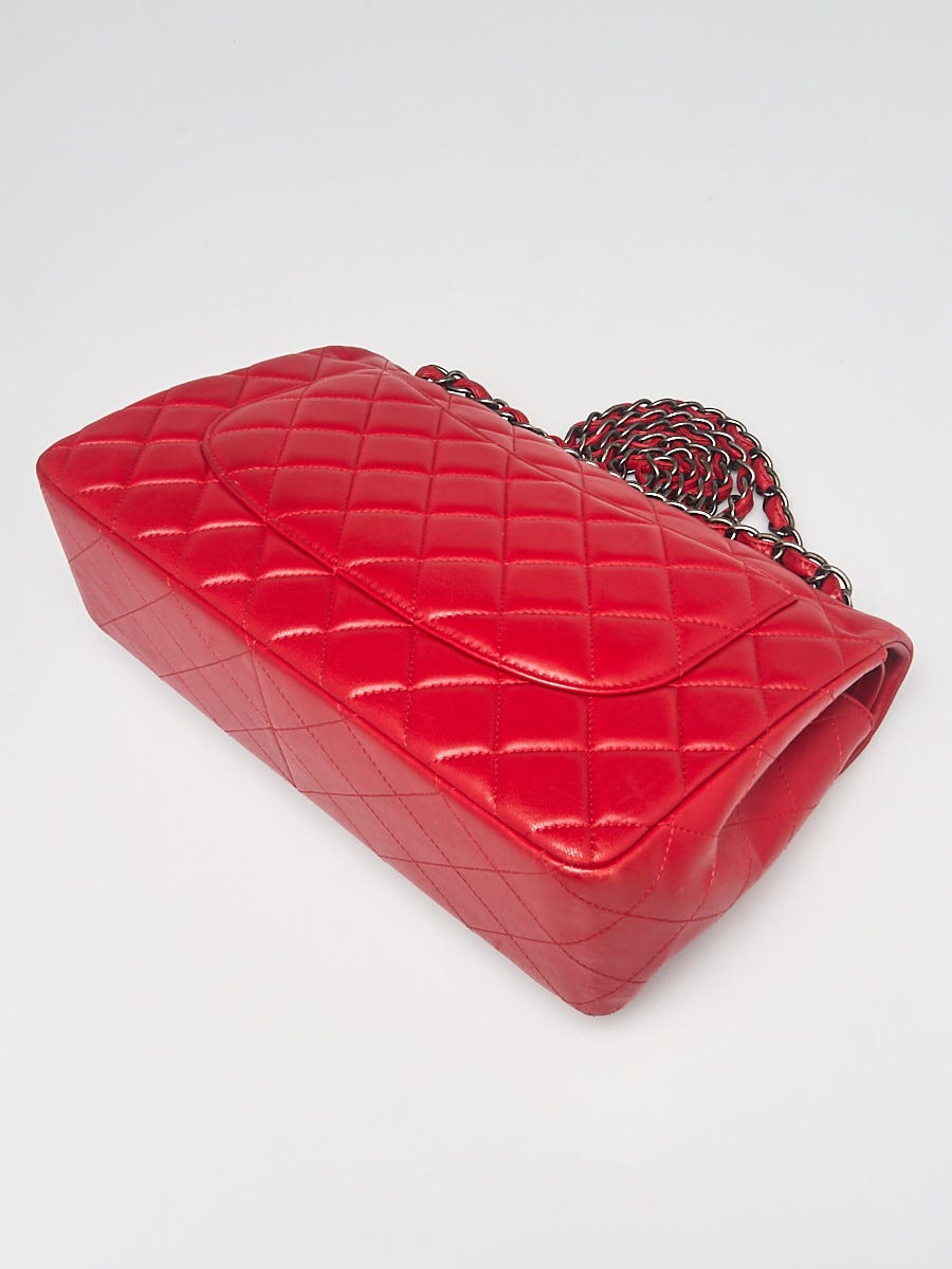 Chanel Red Quilted Lambskin Leather Classic Jumbo Double Flap Bag - Yoogi's  Closet