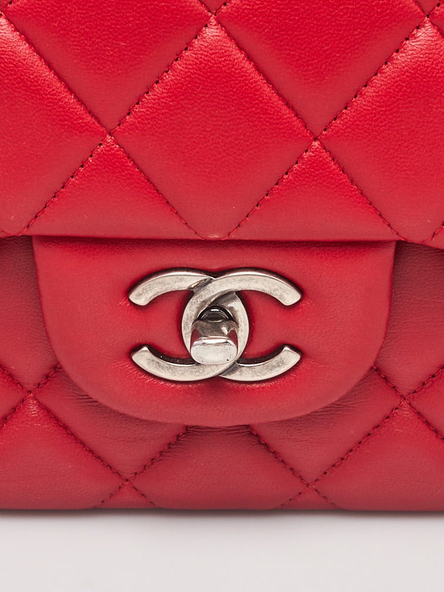 chanel red quilted handbag leather