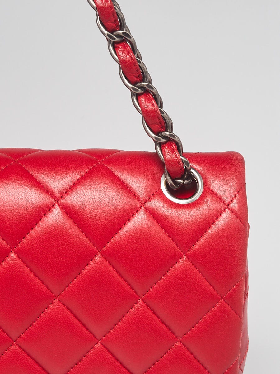 Chanel Red Chevron Quilted Lambskin Leather Double Stitch Jumbo
