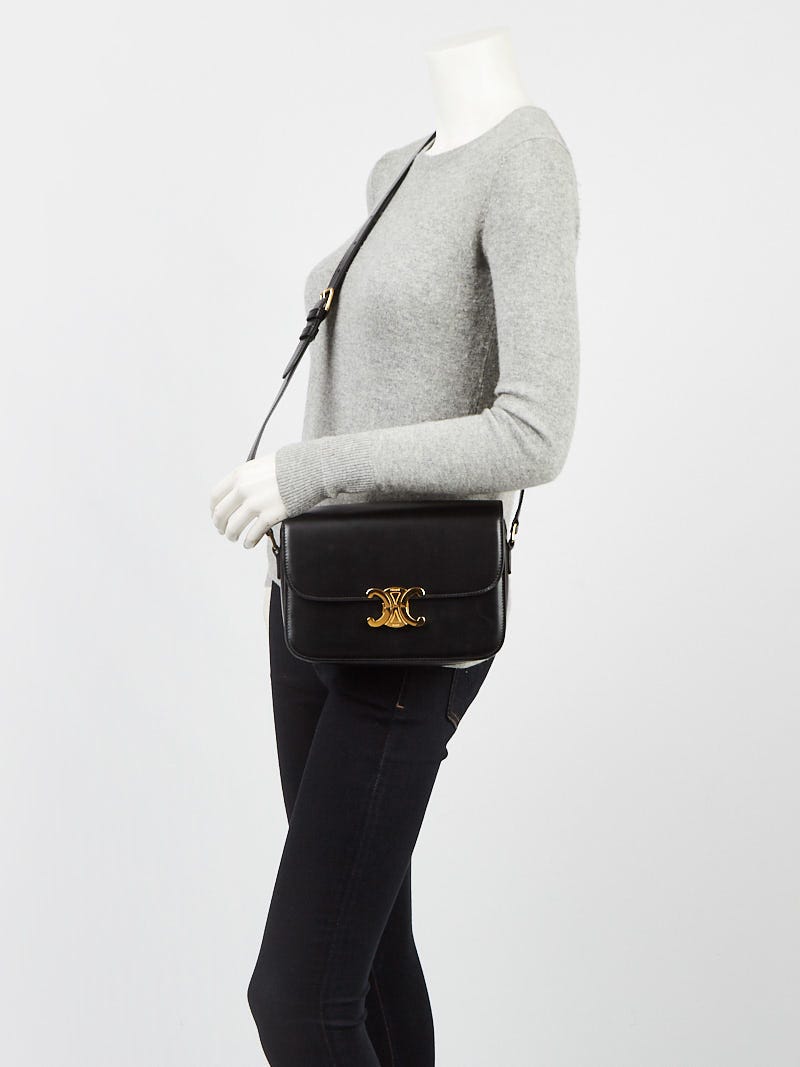 Celine 2018 Medium Triomphe Bag - Black Shoulder Bags, Handbags