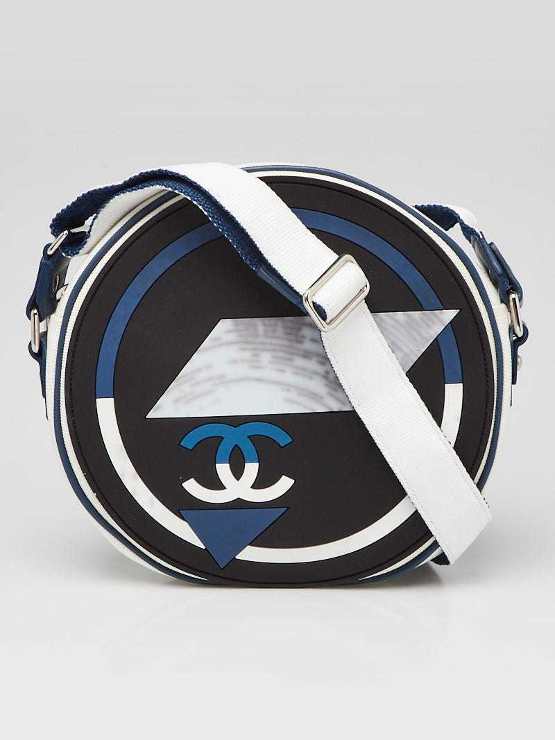 Chanel White/Blue Toile Canvas and Rubber Small Messenger Bag - Yoogi's  Closet