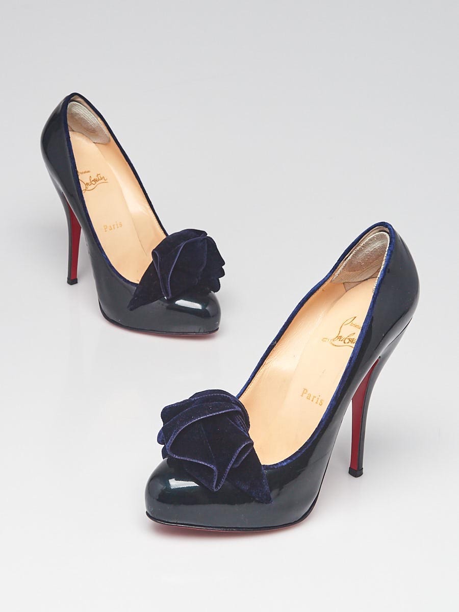 Navy pumps hot sale size 8.5