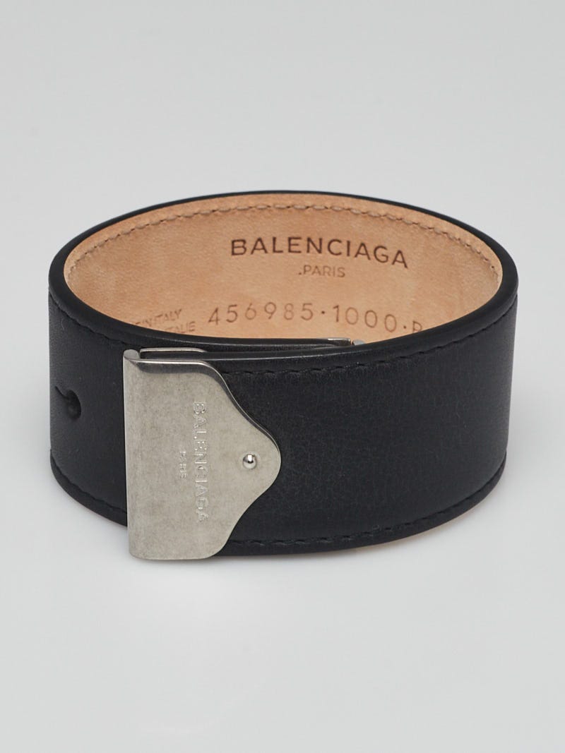 grænse kompakt Samler blade Balenciaga Black Calfskin Leather Bracelet Size M - Yoogi's Closet