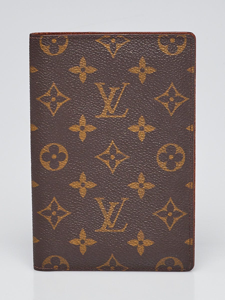 Louis Vuitton Monogram Canvas Passport Cover - Yoogi's Closet