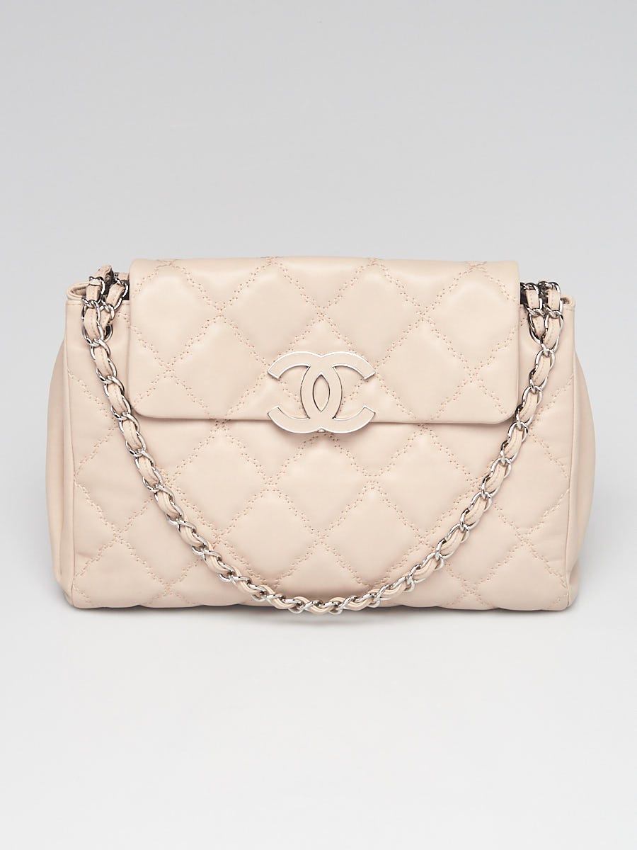 Chanel Grey Quilted Calfskin Leather Hampton Large Flap Tote Bag - Yoogi's  Closet