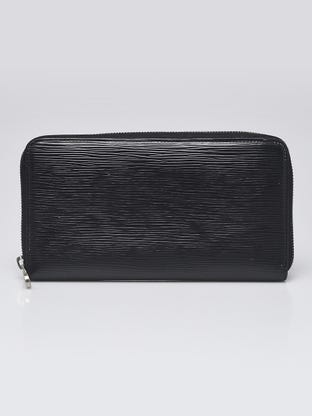 Louis Vuitton Bleu Celeste Epi Leather Checkbook Wallet - Yoogi's