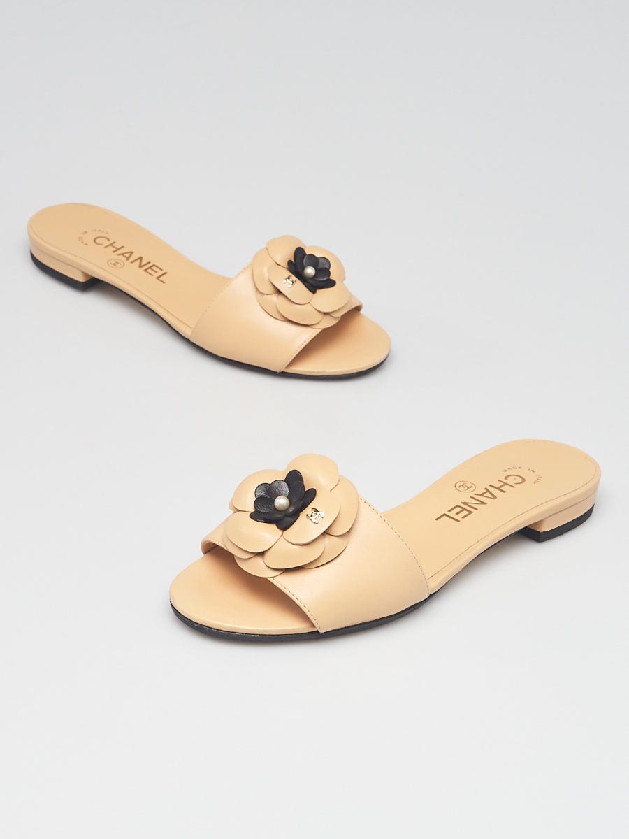 Chanel Beige Leather Open Toe Camellia Flower Slide Sandals Size 5/35.5 -  Yoogi's Closet