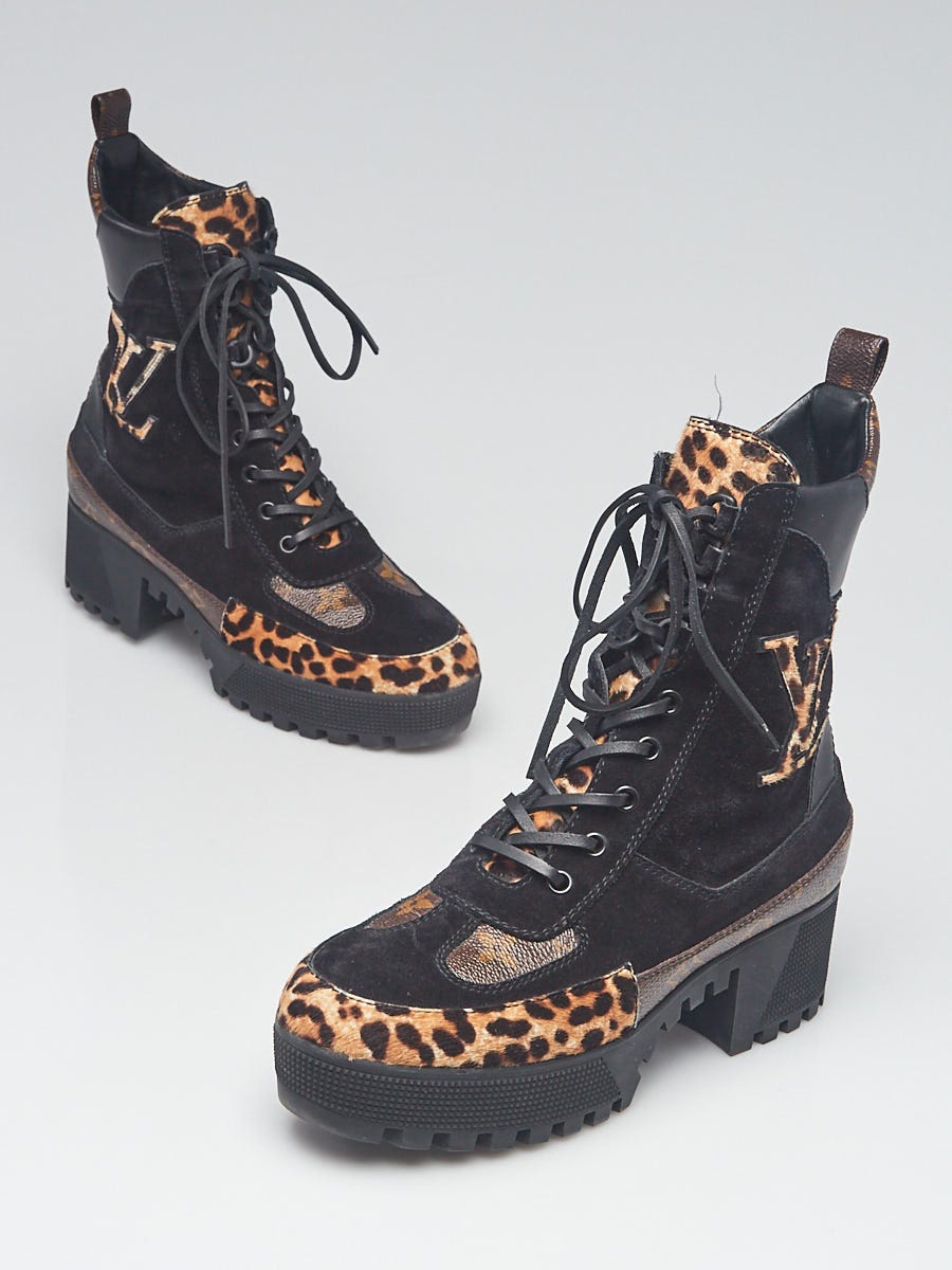 Louis Vuitton Black Suede and Monogram Canvas and Pony Hair Platform Laureate  Desert Boots Size 8/38.5 - Yoogi's Closet