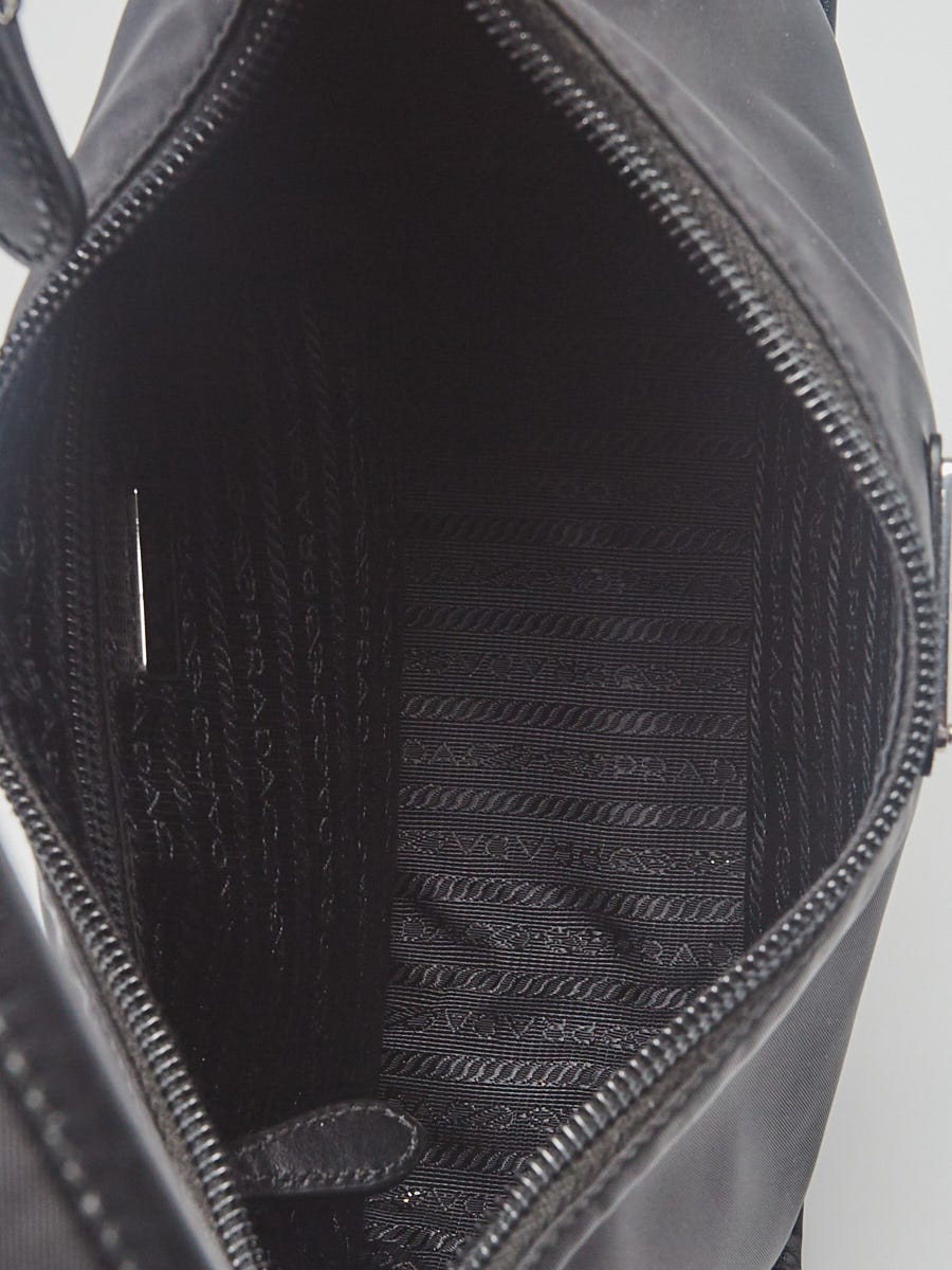 Prada Black Tessuto Nylon Re-Edition 1995 Bag 1BC115