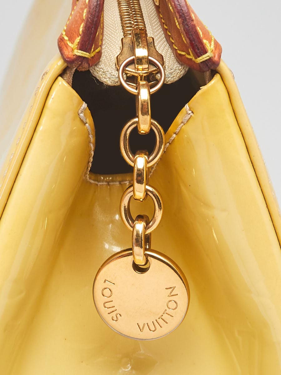 Louis Vuitton Monogram Vernis Brea MM - Neutrals Totes, Handbags -  LOU780470