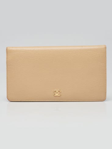 Chanel Beige Leather CC L Yen Wallet