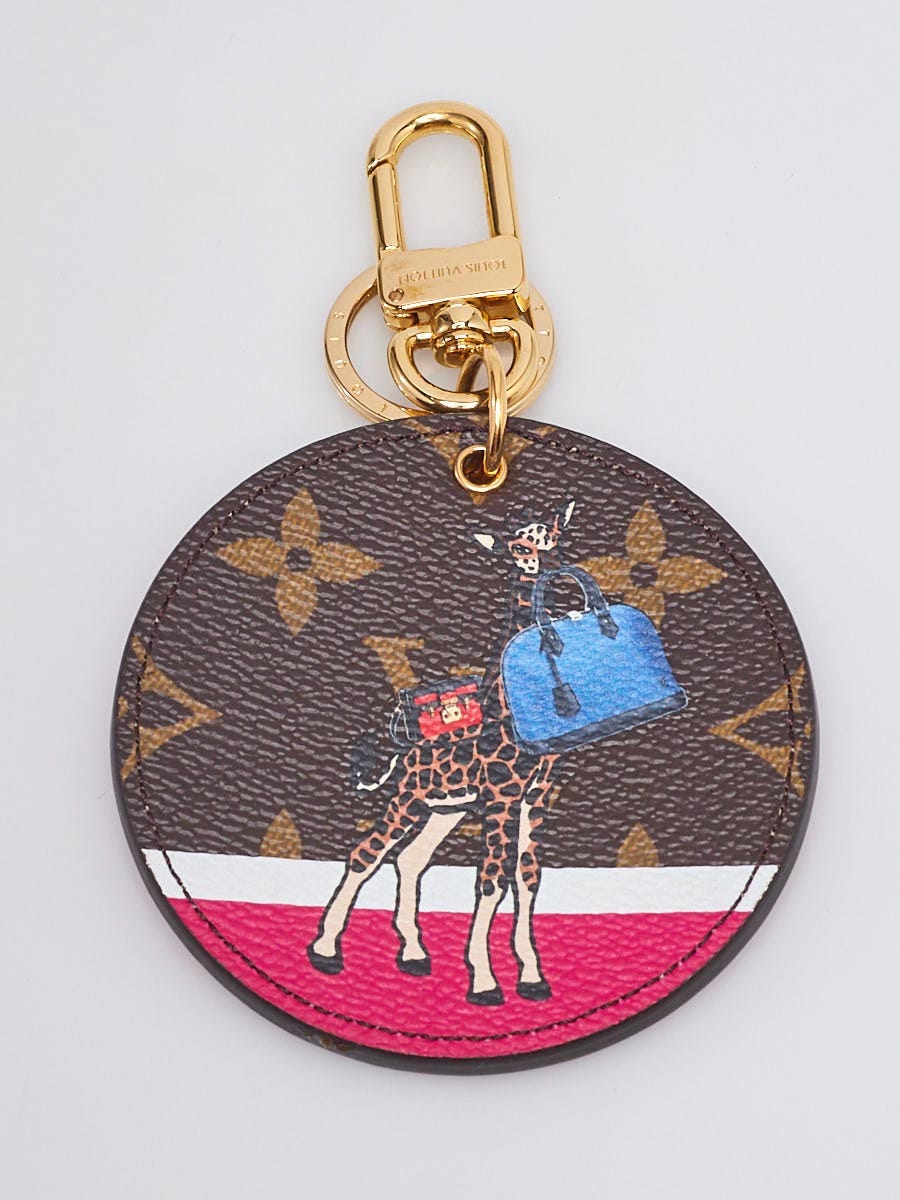 Louis Vuitton Monogram Canvas Illustre Giraffe Key Holder and Bag Charm -  Yoogi's Closet