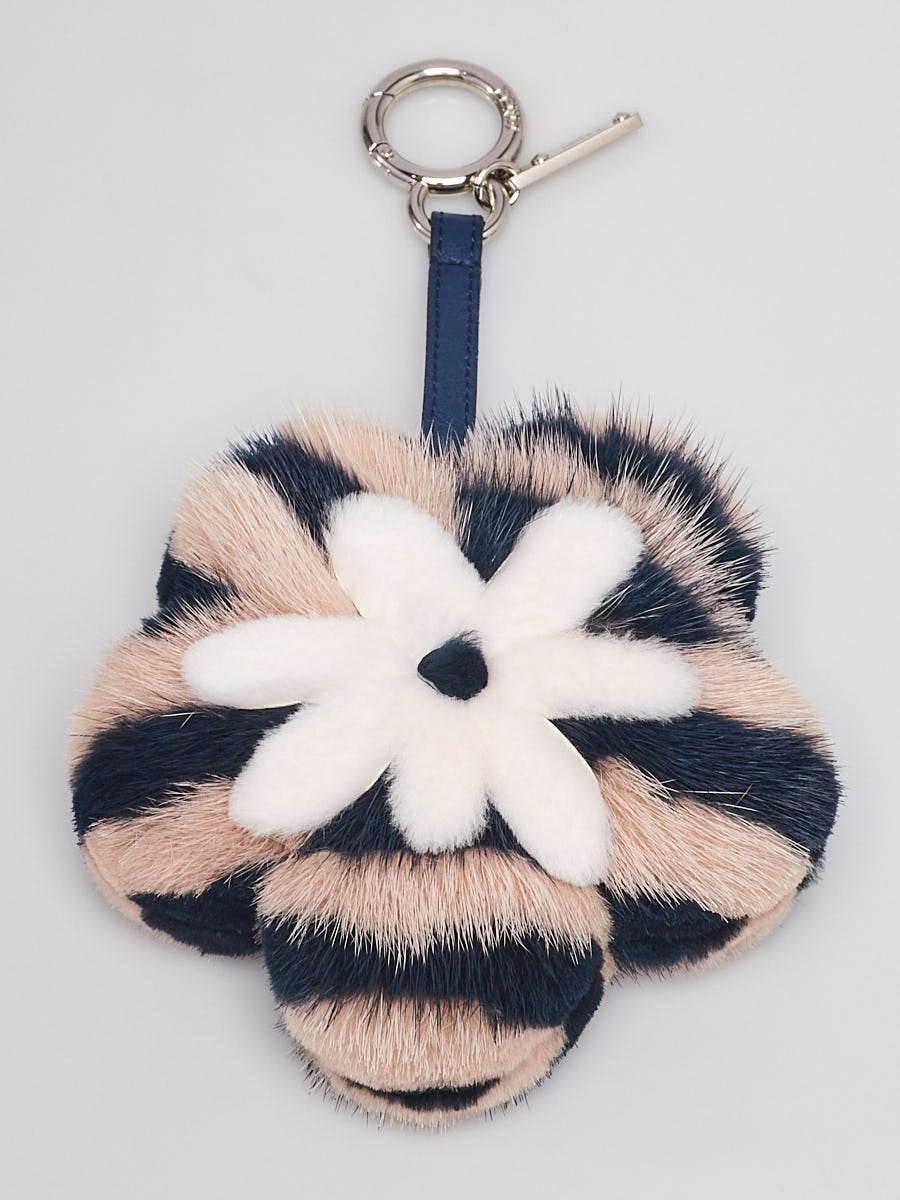 Fendi Flower Mink And Fox-fur Bag Charm In Black