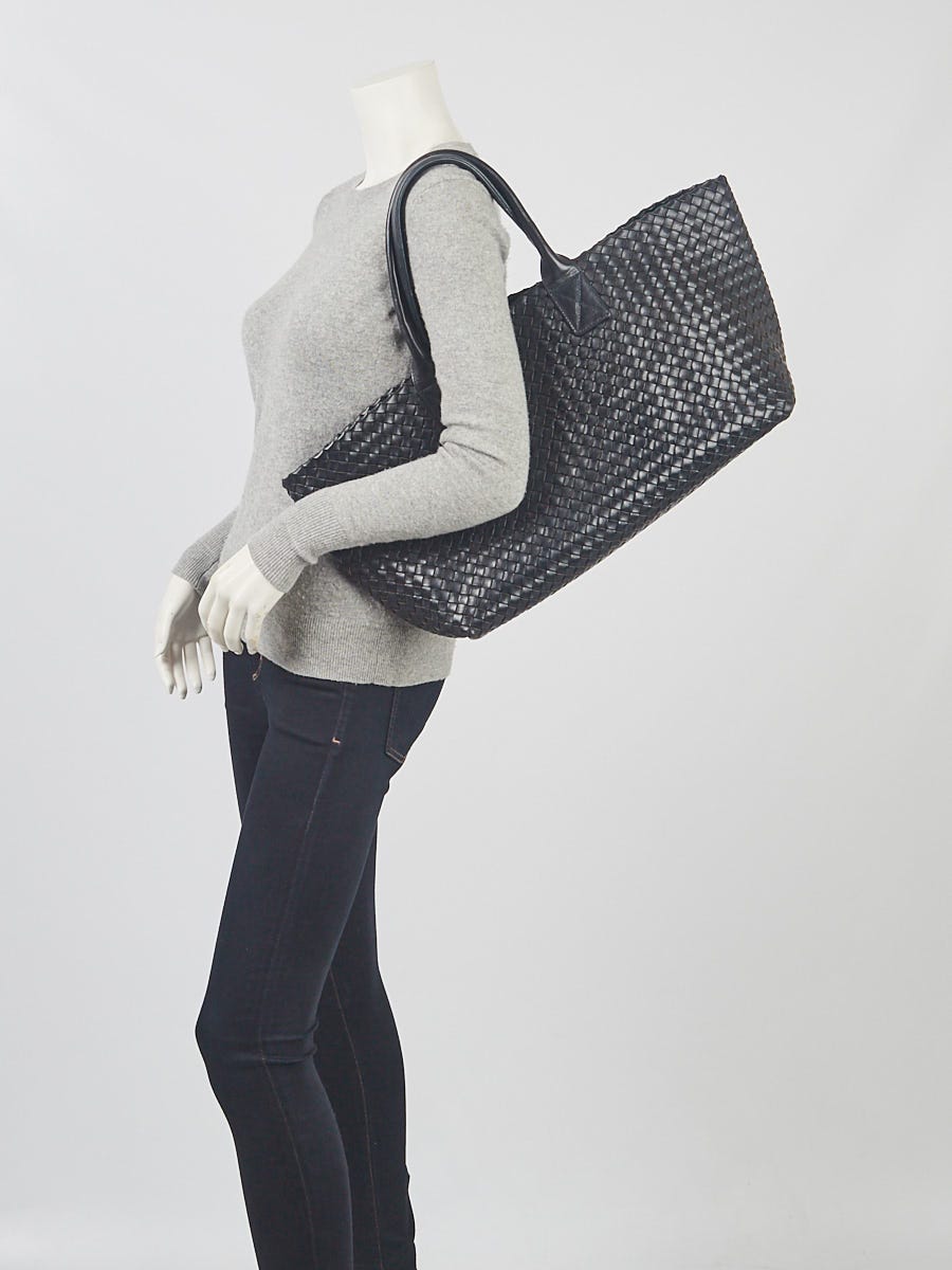 Bottega Veneta Tourmaline Intrecciato Woven Leather Medium Cabat