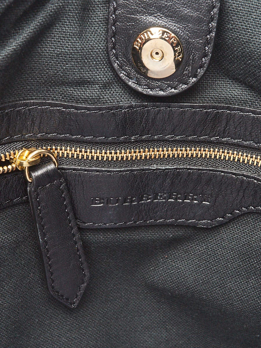 Burberry Black Patent Leather Shoulder Bag – Andreu's Luxury Closet