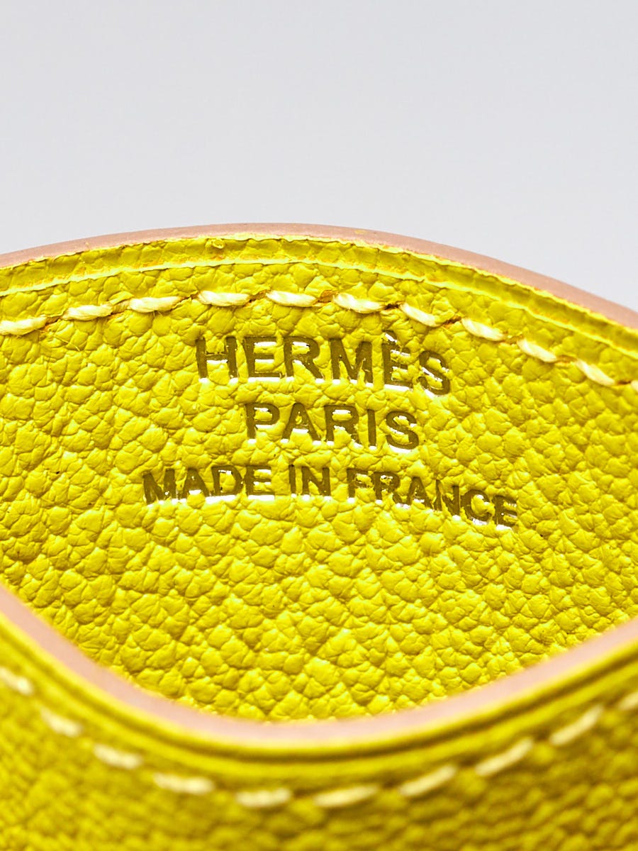 Hermes Lime Chevre Mysore Leather Diablo Card Holder | Yoogi's Closet