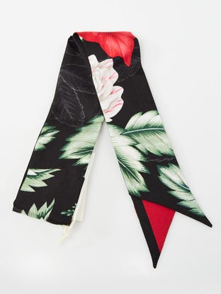 Gucci x Liberty Black/Multicolor Wool Floral Print Twilly - Yoogi's Closet