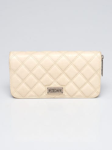 Chanel Dark White Quilted Leather (PNY- Paris New York) Zippy Wallet