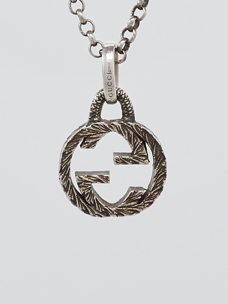 Interlocking g pendant necklace gucci outlet