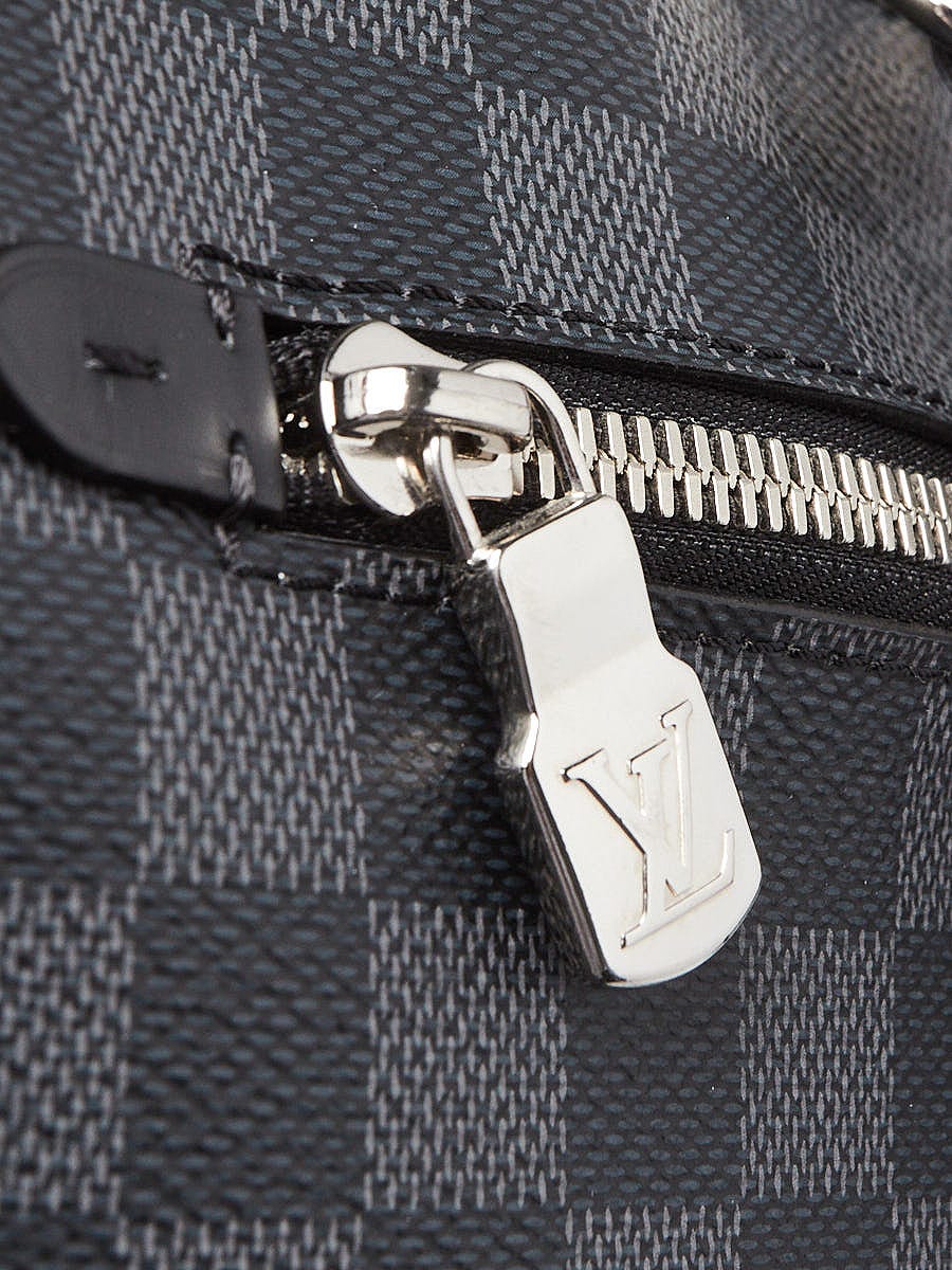 Louis Vuitton Damier Graphite Canvas Porte Documents Business MM