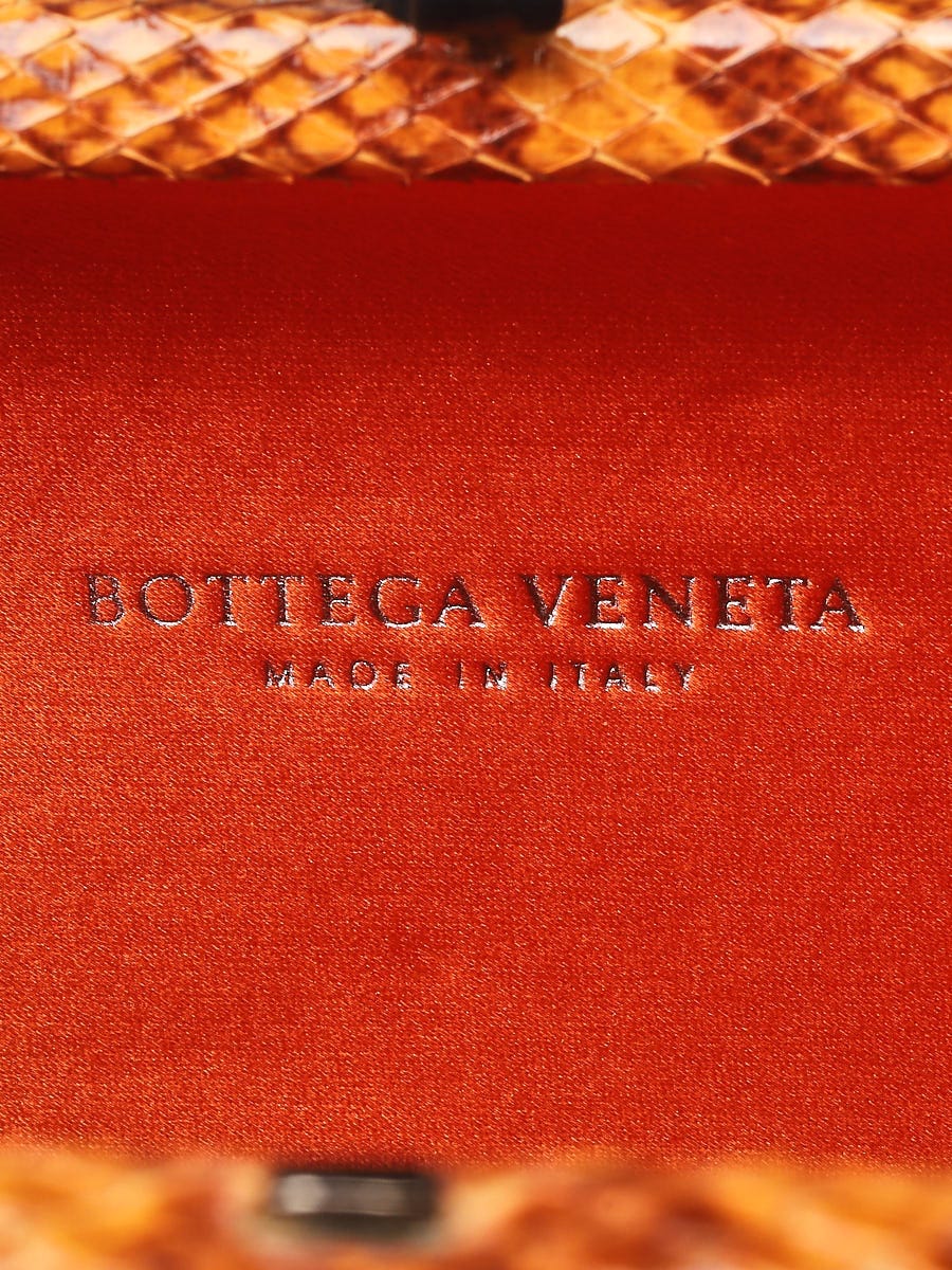 Bottega Veneta Knot Clutch Silk / Python Orange